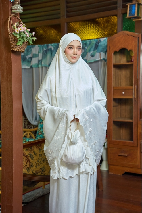 Telekung Elma Creamy White 